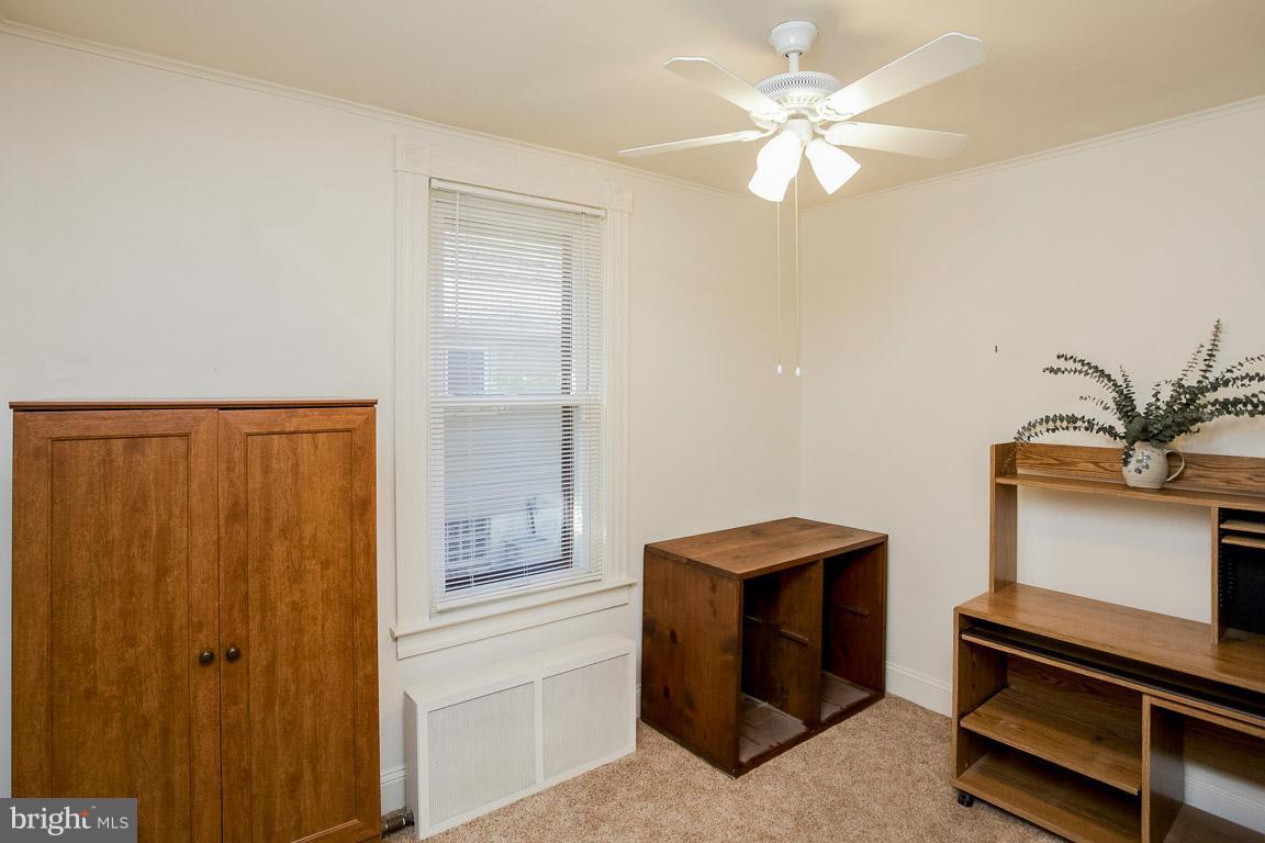 6224 Ridgeview Avenue Baltimore, MD 21206 - Photo 3 of 28 Interior (General)