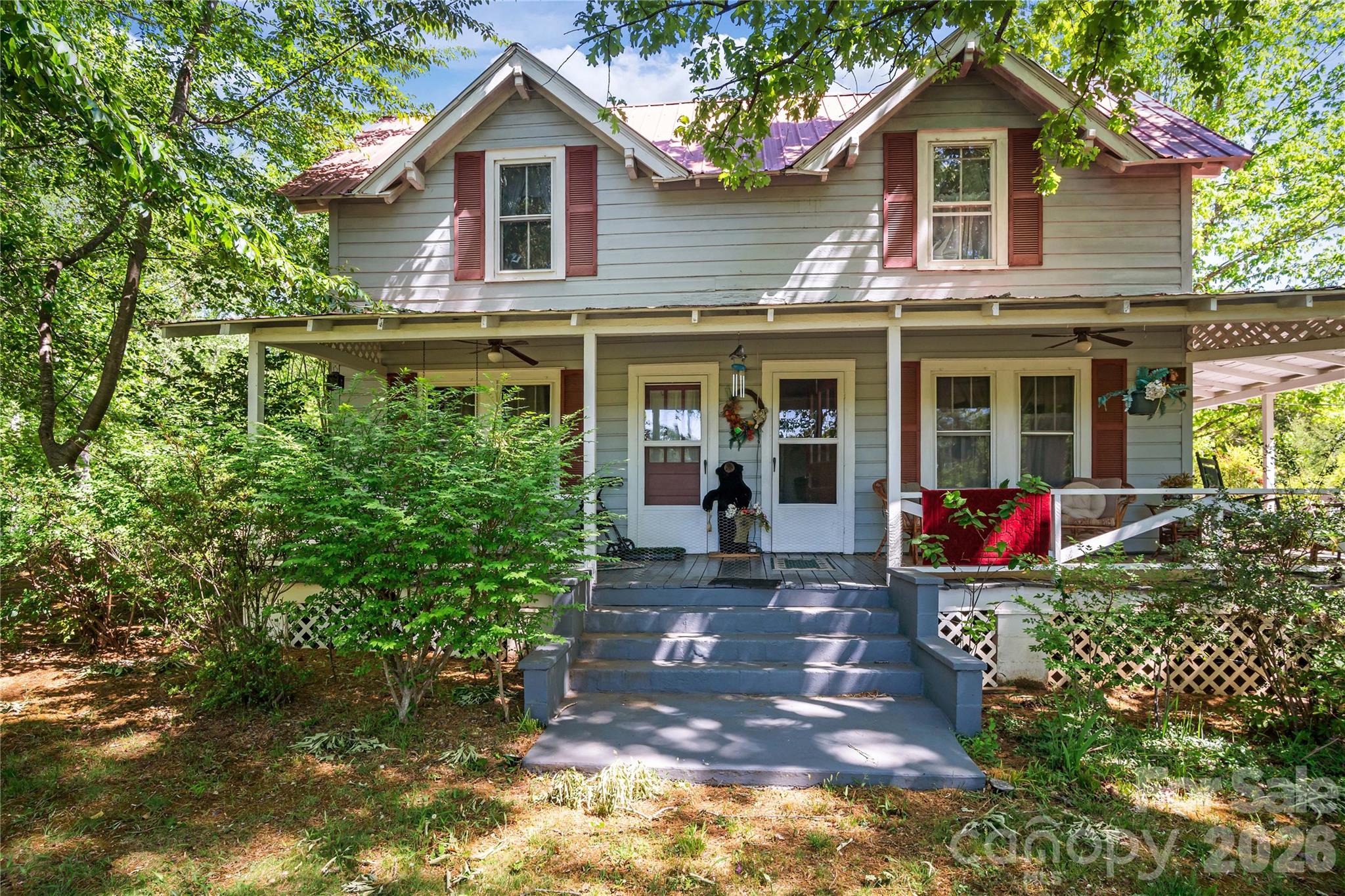 283 Constant Lane Columbus, NC 28722 - Photo 4 of 47