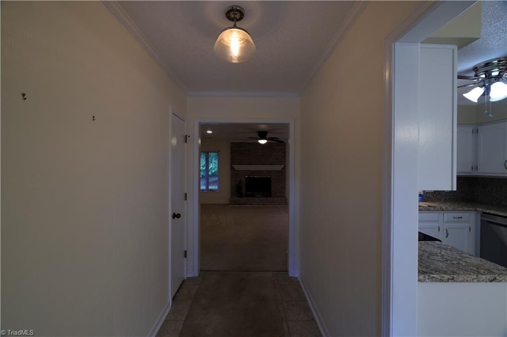 103 Briar Ridge Circle Winston-Salem, NC 27104 - Photo 22 of 25