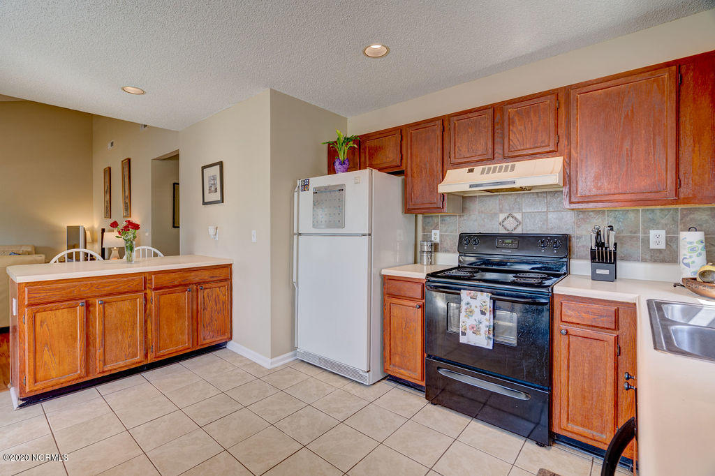 2028 White Road Wilmington, NC 28411 - Photo 21 of 34 2028WhiteEdited-21