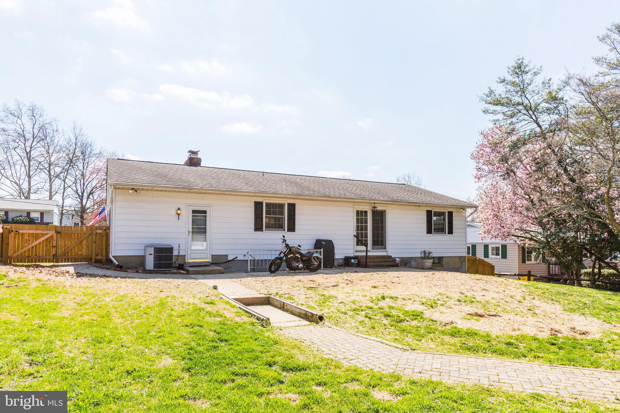 620 Cleveland Road Linthicum Heights, MD 21090 - Photo 36 of 44 Rear View