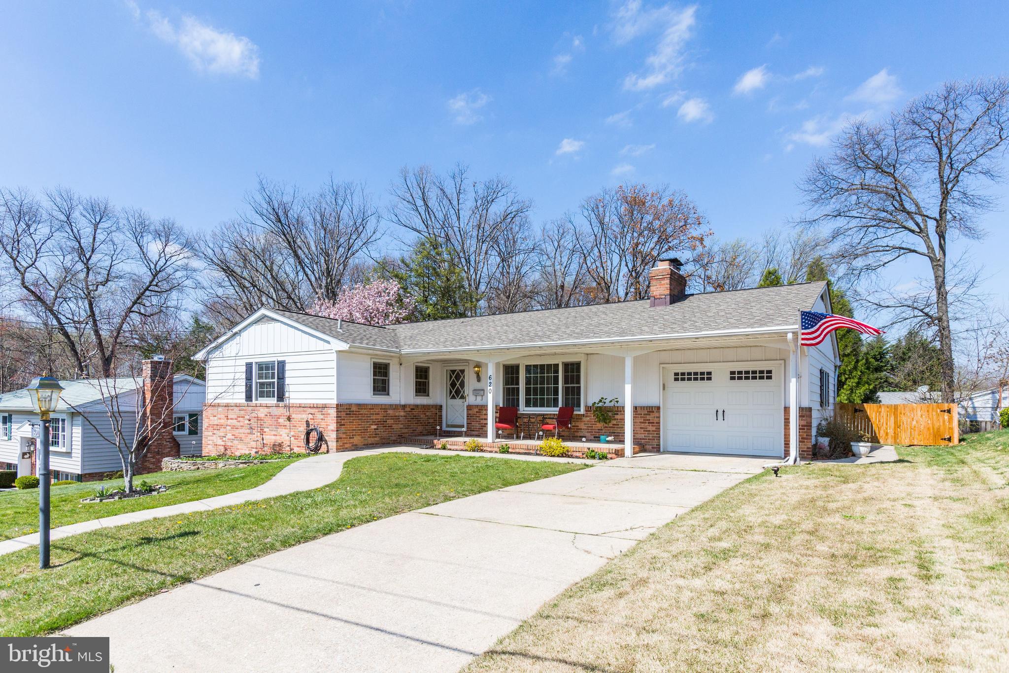 620 Cleveland Road Linthicum Heights, MD 21090 - Photo 43 of 44 Front View
