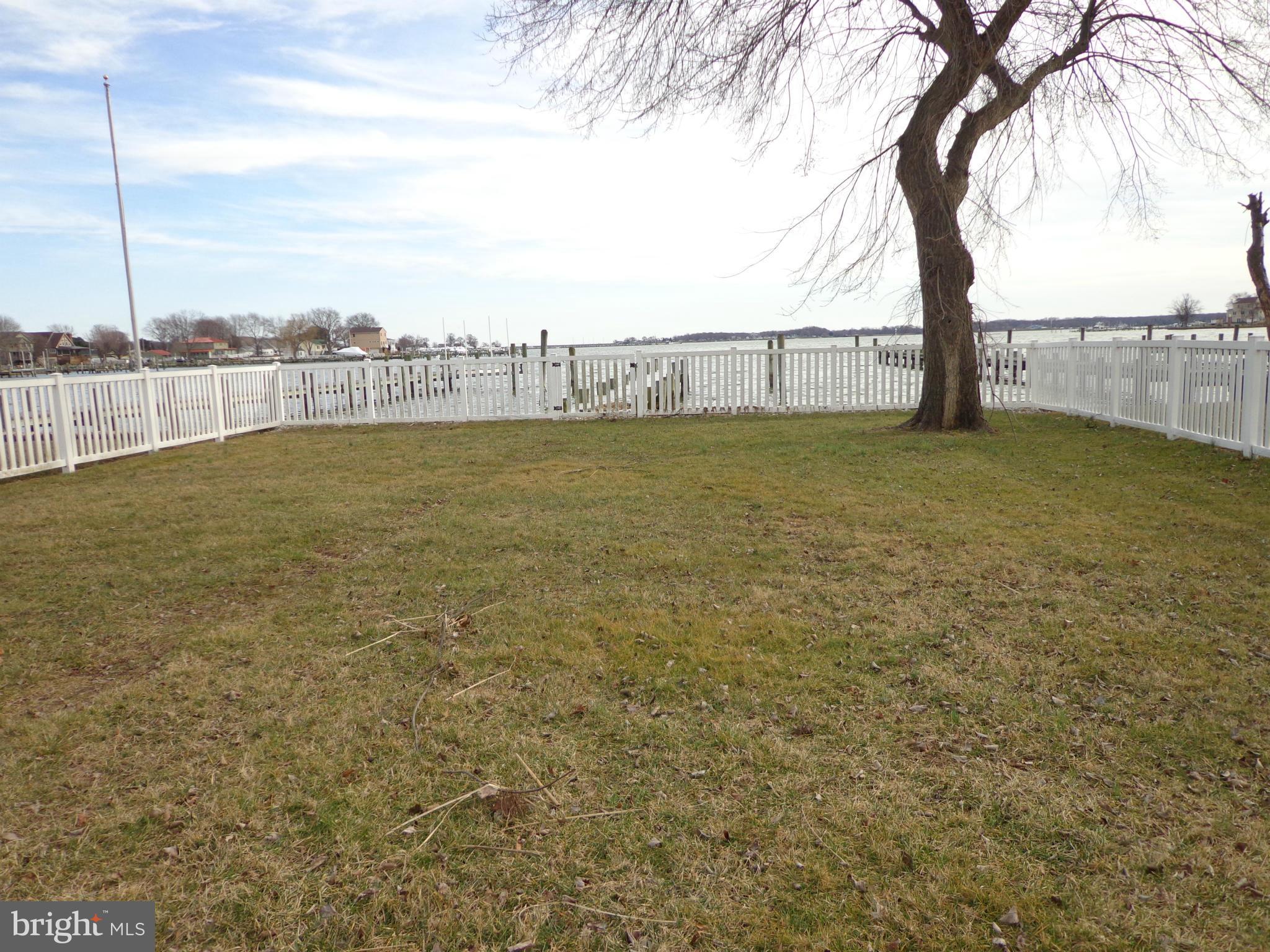 915 Oakdene Road Baltimore, MD 21220 - Photo 3 of 30 a view of lake view