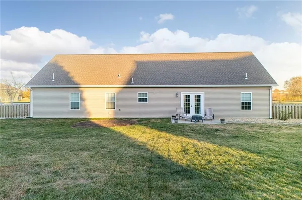 $365,000 | 7364 Southwest Crystal Lane, Trimble, MO 64492