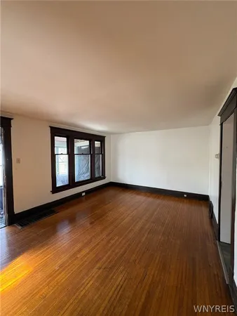 $1,595 | 189 Westminster Avenue, Buffalo, NY 14215