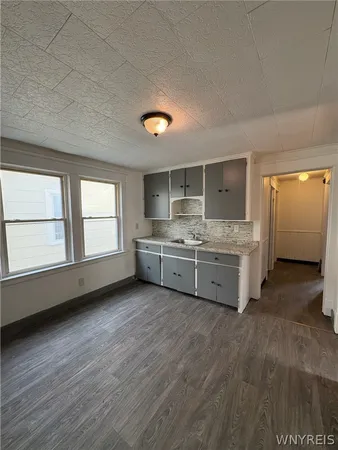 $1,595 | 189 Westminster Avenue, Buffalo, NY 14215