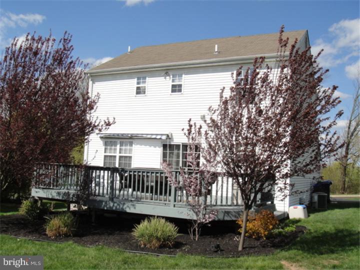 654 Melvin Road Telford, PA 18969 - Photo 16 of 17 Exterior Back