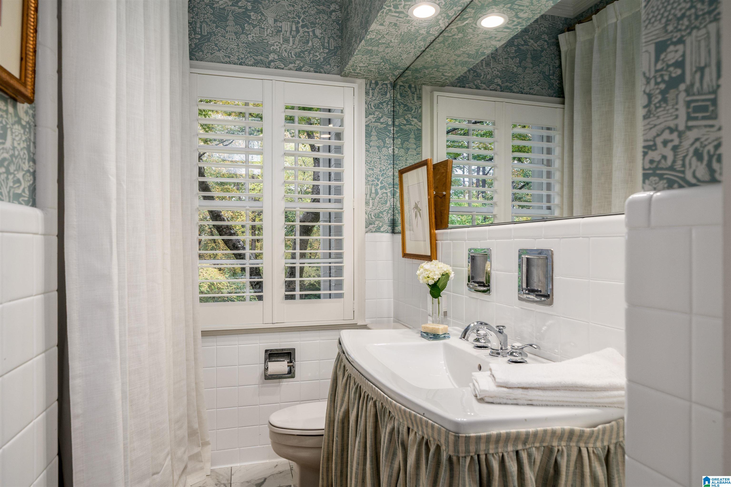 3529 Cherokee Road Birmingham, AL 35223 - Photo 43 of 75