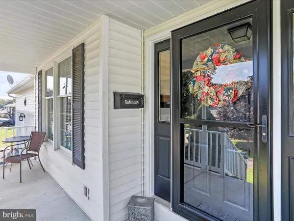 a view of a entryway