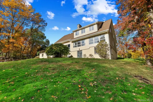 $2,475,000 | 37 Century Trail, Harrison, NY 10528