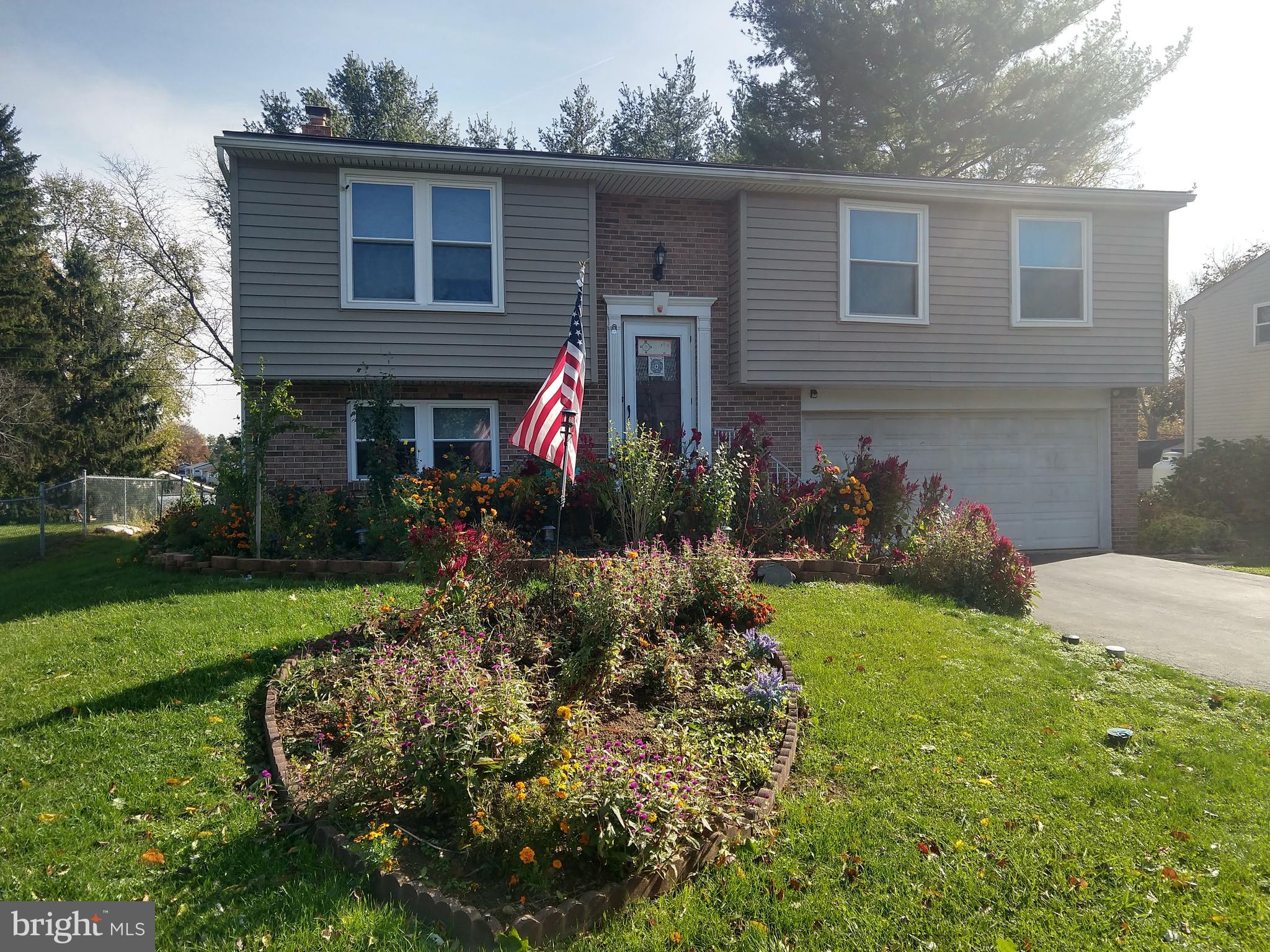 2754 Weston Road Lancaster, PA 17603 - Photo 2 of 13