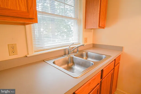 $1,195 | 800 Travers Street, Unit 5, Cambridge, MD 21613