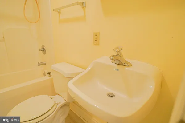 $1,195 | 800 Travers Street, Unit 5, Cambridge, MD 21613