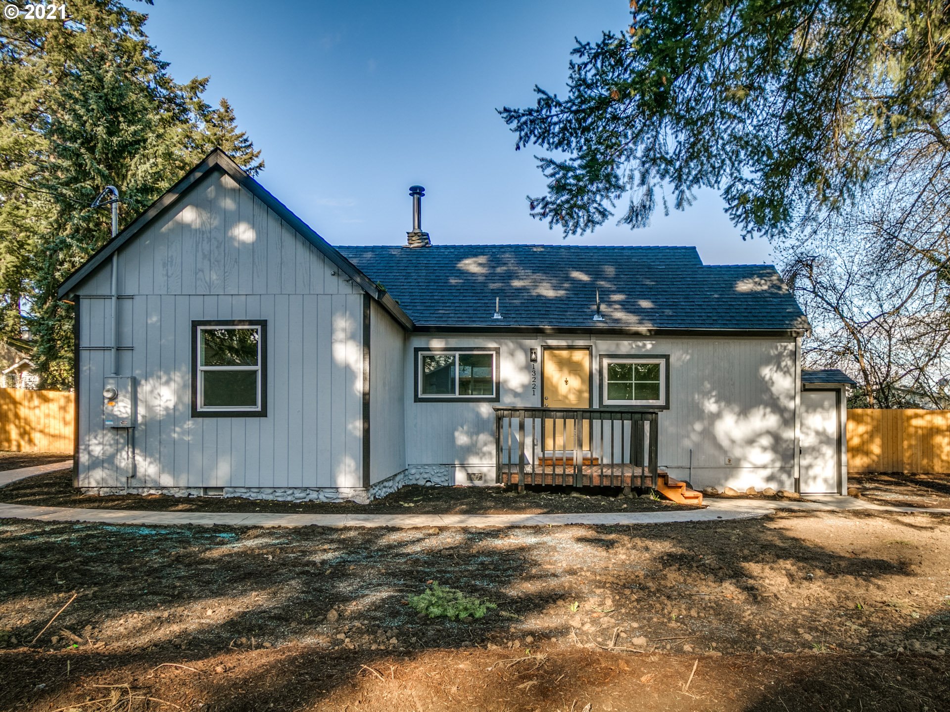 13221 Southeast Foster Road Portland, OR 97236 - Photo 1 of 27 Gallery Image 1