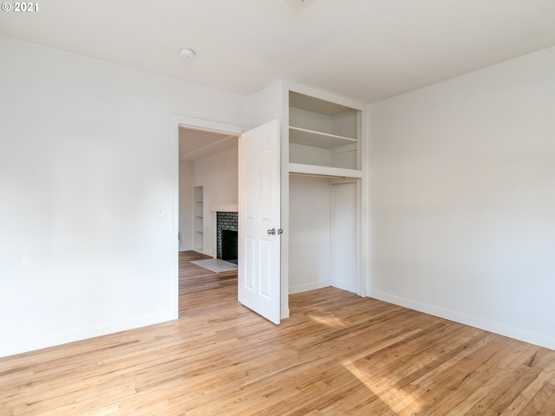 13221 Southeast Foster Road Portland, OR 97236 - Photo 12 of 27 Gallery Image 12