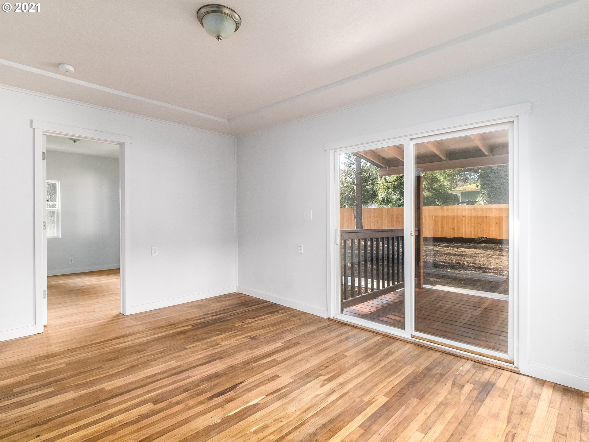 13221 Southeast Foster Road Portland, OR 97236 - Photo 9 of 27 Gallery Image 9