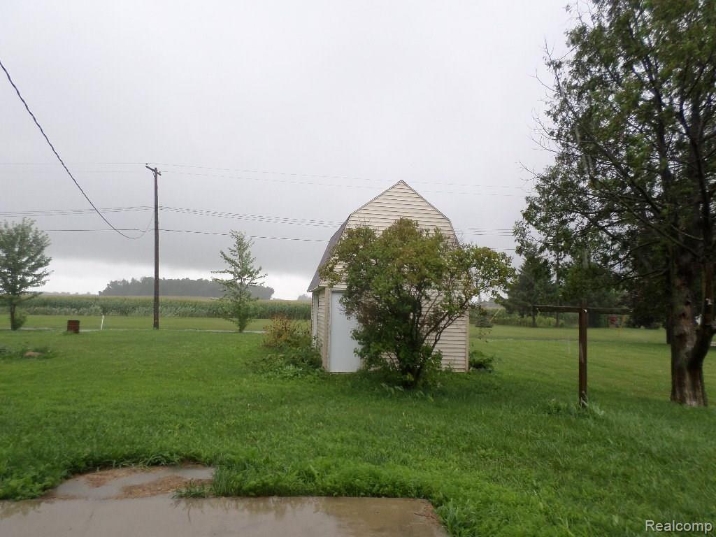 7054 East Atwater Road Ruth, MI 48470 - Photo 12 of 16 SAM_6531.JPG