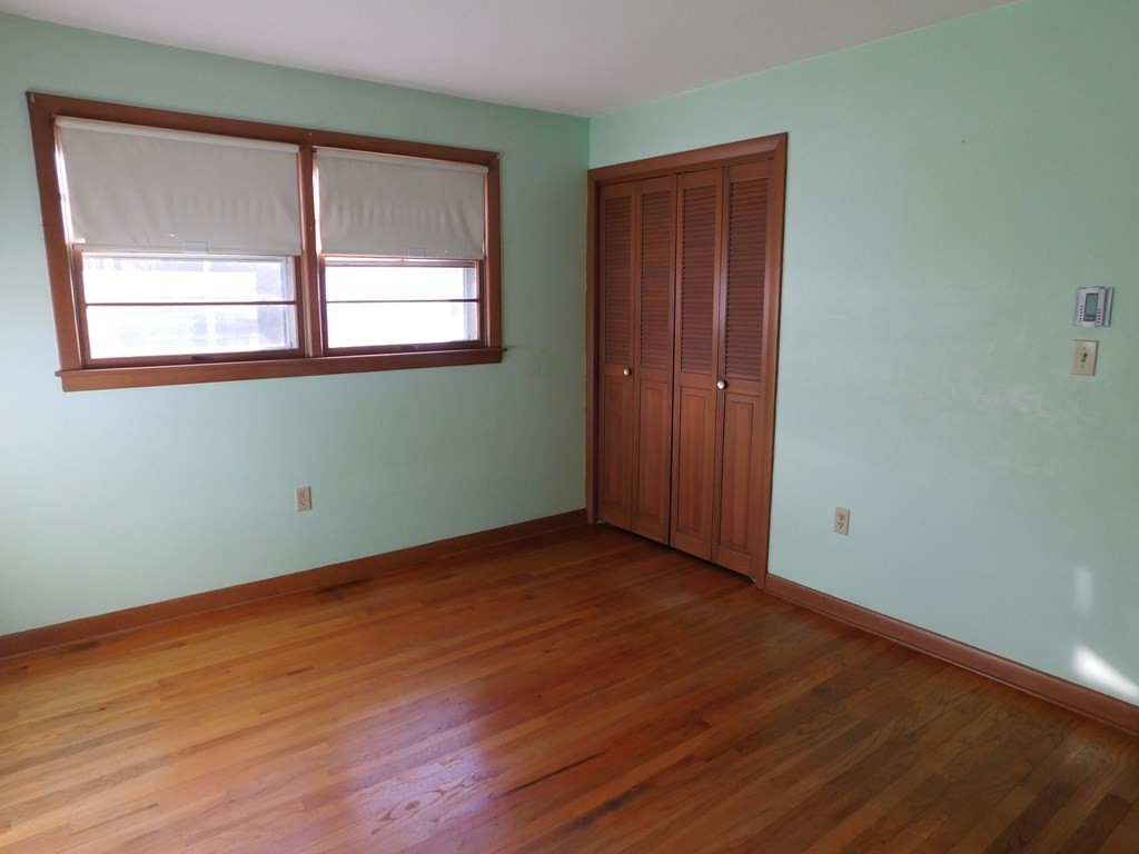 17 Vincent Road Grafton, MA 01536 - Photo 12 of 16 Gallery Image 12
