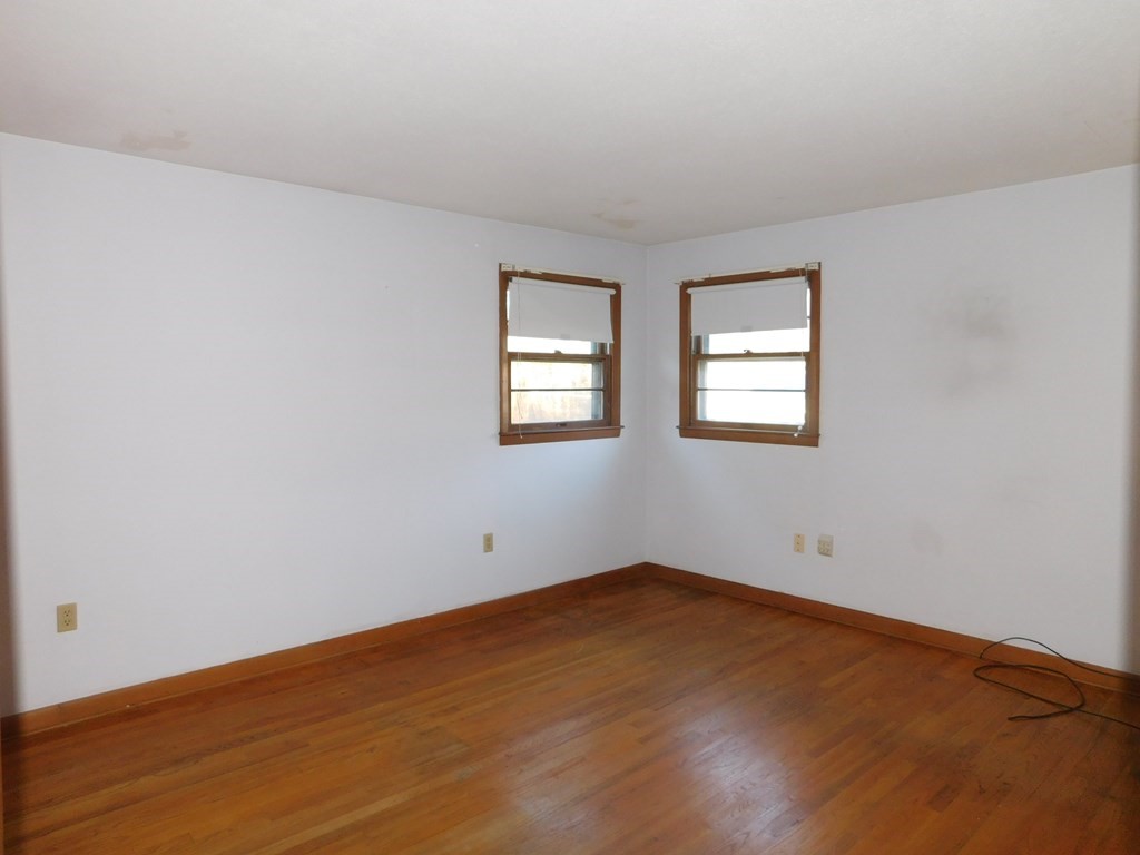 17 Vincent Road Grafton, MA 01536 - Photo 13 of 16 Gallery Image 13