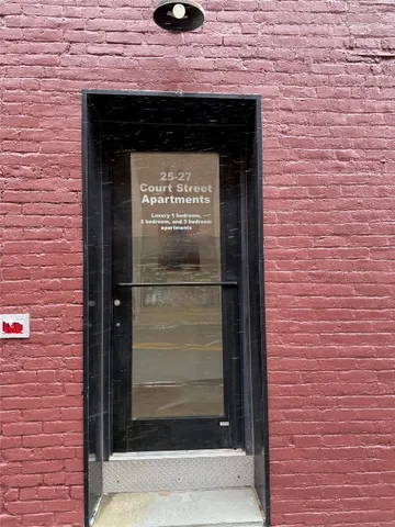 $1,350 | 25 Court Street, Unit 5, Binghamton, NY 13901