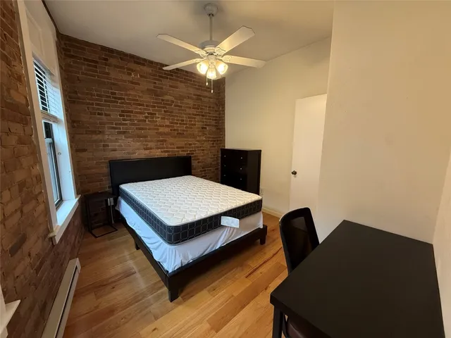 $1,350 | 25 Court Street, Unit 5, Binghamton, NY 13901