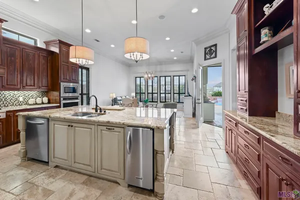 $849,900 | 3225 Grand Way Avenue, Baton Rouge, LA 70810