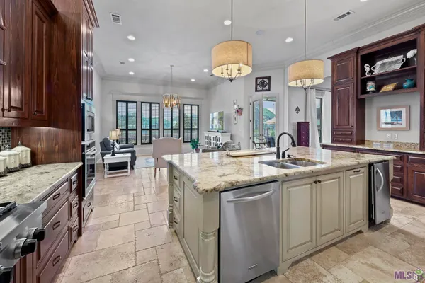$849,900 | 3225 Grand Way Avenue, Baton Rouge, LA 70810