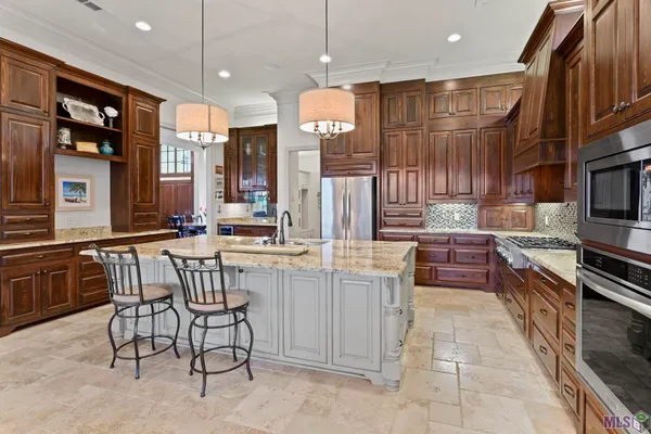 $849,900 | 3225 Grand Way Avenue, Baton Rouge, LA 70810