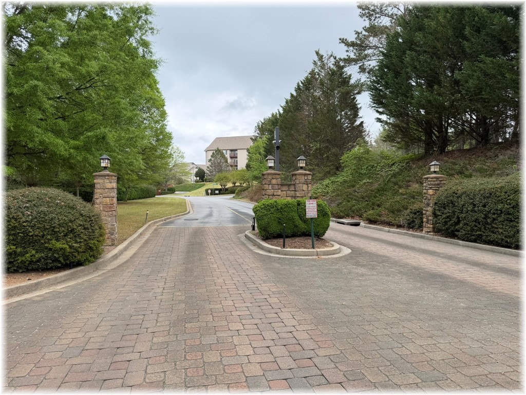 1133 Harts Ridge Drive Seneca, SC 29678 - Photo 3 of 25