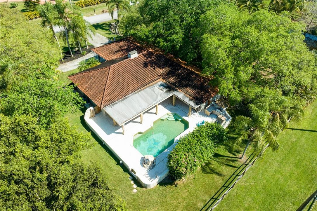 18900 Southwest 54th Place Southwest Ranches, FL 33332 - Photo 5 of 68 Photo 5