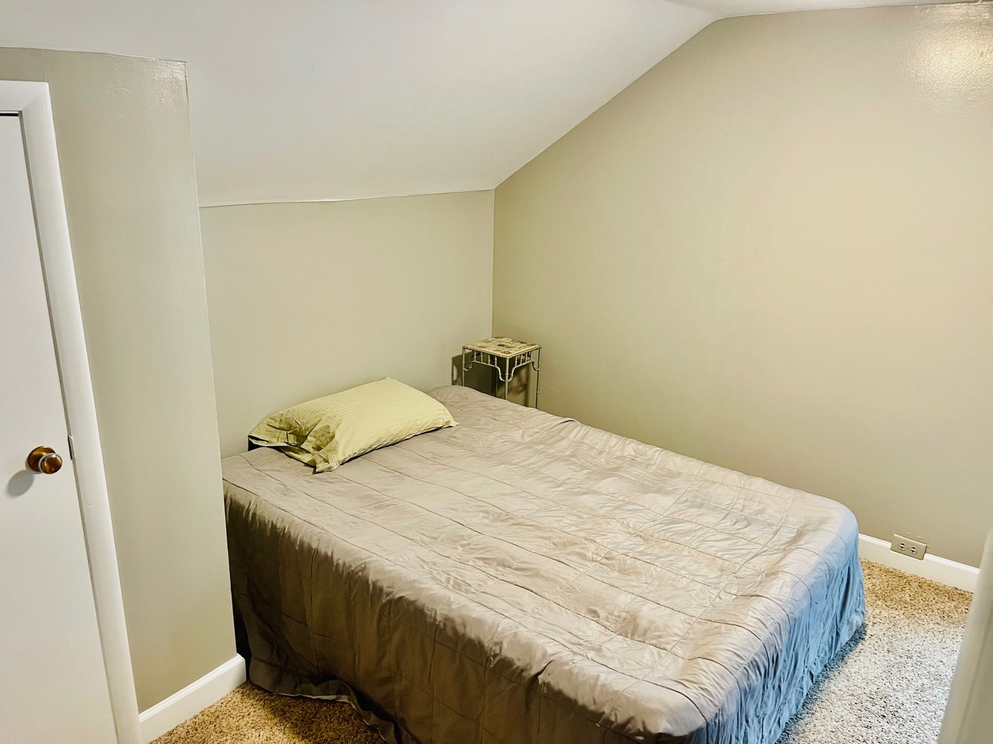 10N849 Rippburger Road Elgin, IL 60124 - Photo 23 of 36 a bedroom with a bed and a window