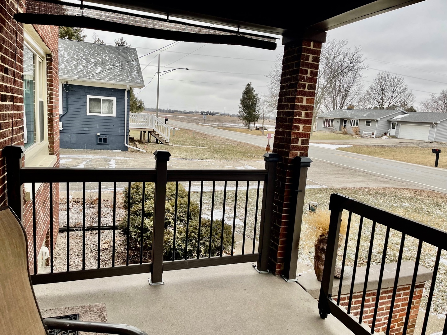 10N849 Rippburger Road Elgin, IL 60124 - Photo 36 of 36 a view of a balcony with furniture