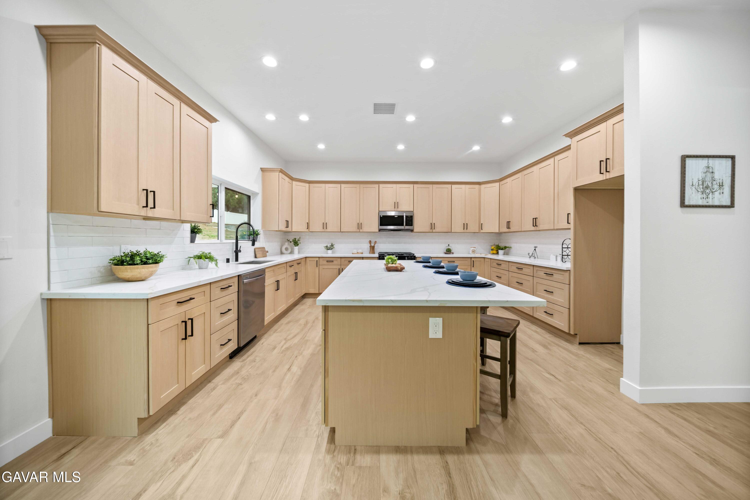 33344 Rose Avenue Acton, CA 93510 - Photo 24 of 90 33344 Rose Ave Acton-22