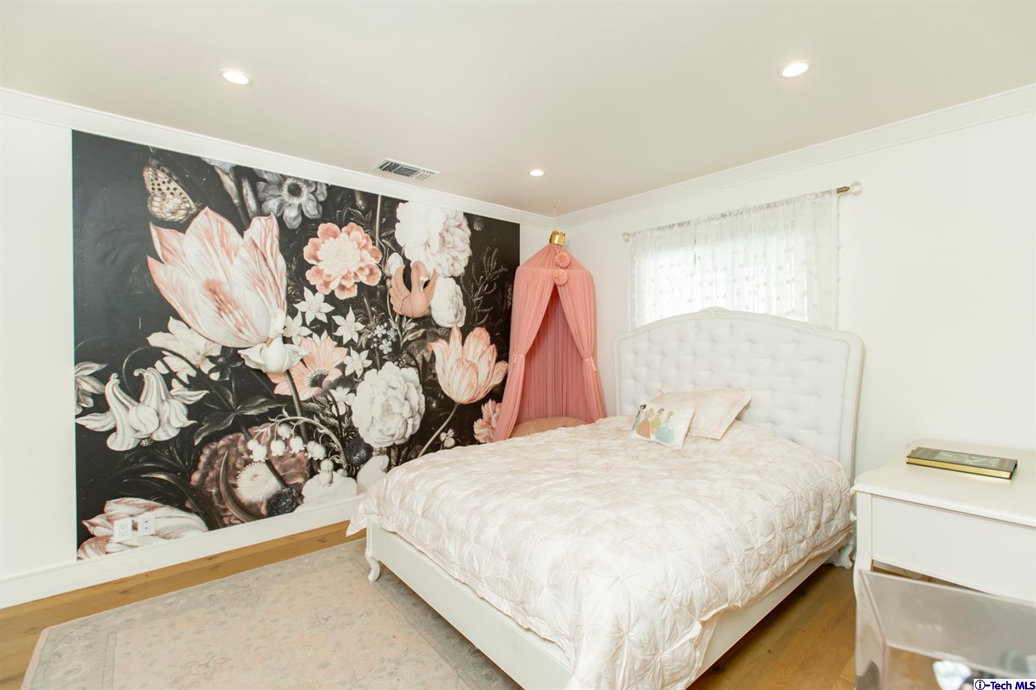 2718 North Kenneth Road Burbank, CA 91504 - Photo 25 of 63