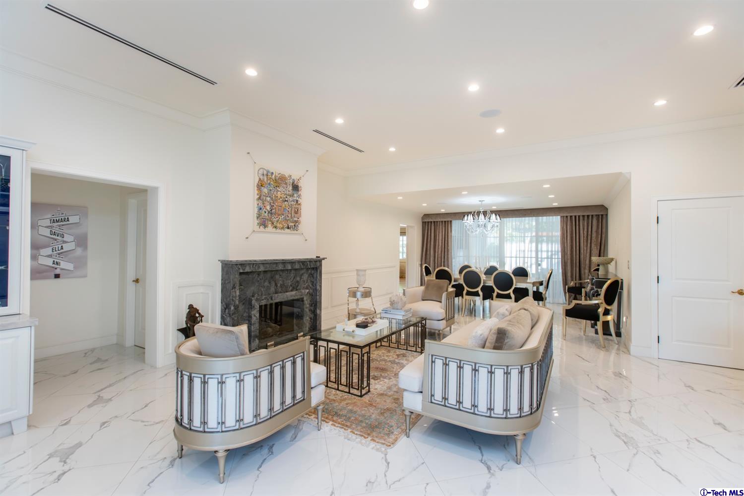 2718 North Kenneth Road Burbank, CA 91504 - Photo 4 of 63