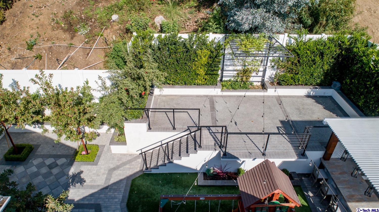 2718 North Kenneth Road Burbank, CA 91504 - Photo 46 of 63