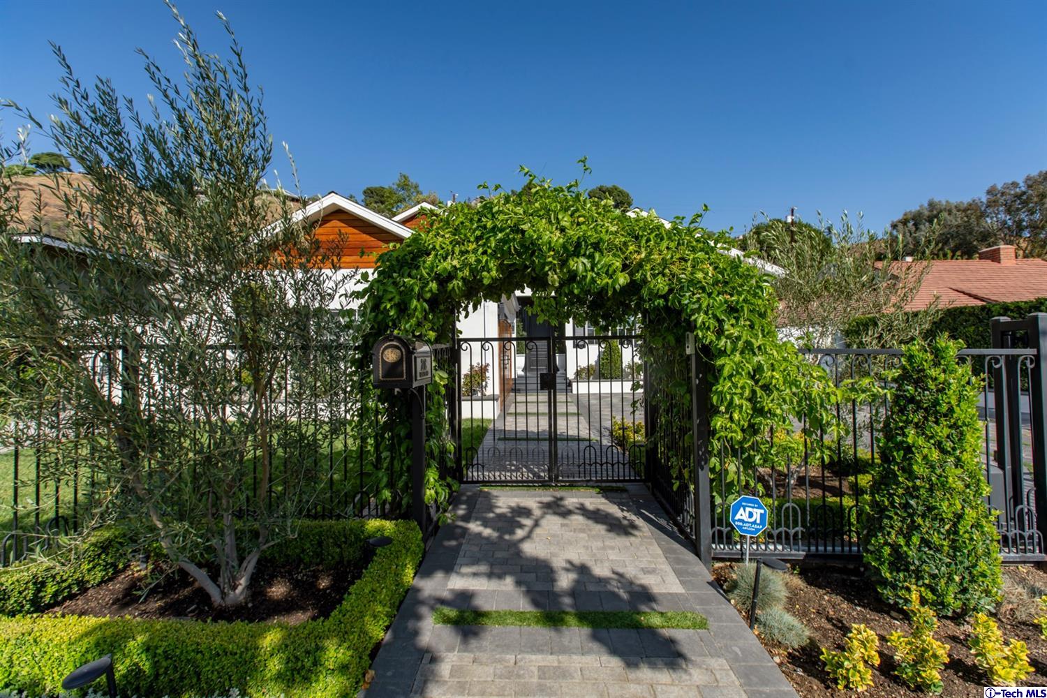 2718 North Kenneth Road Burbank, CA 91504 - Photo 55 of 63