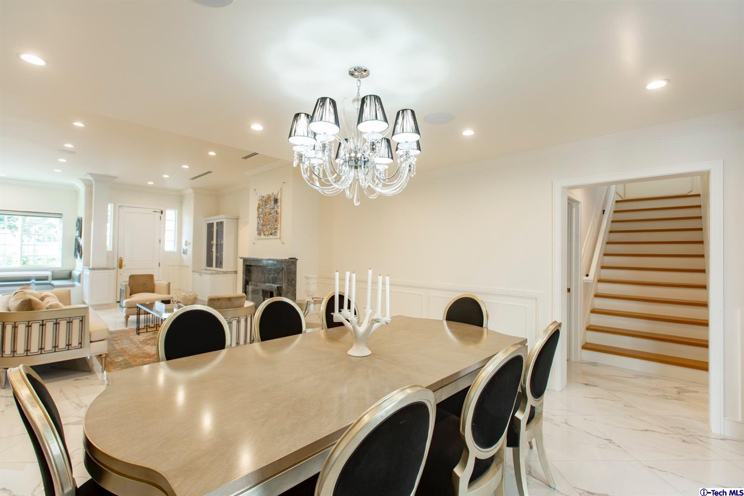2718 North Kenneth Road Burbank, CA 91504 - Photo 7 of 63