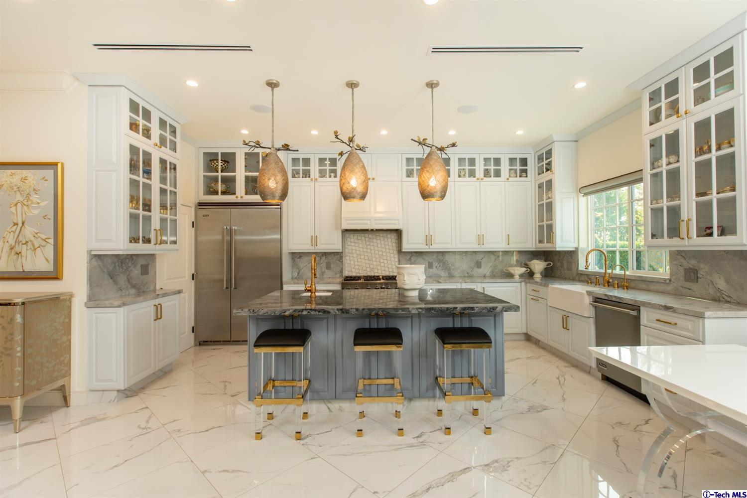 2718 North Kenneth Road Burbank, CA 91504 - Photo 10 of 63