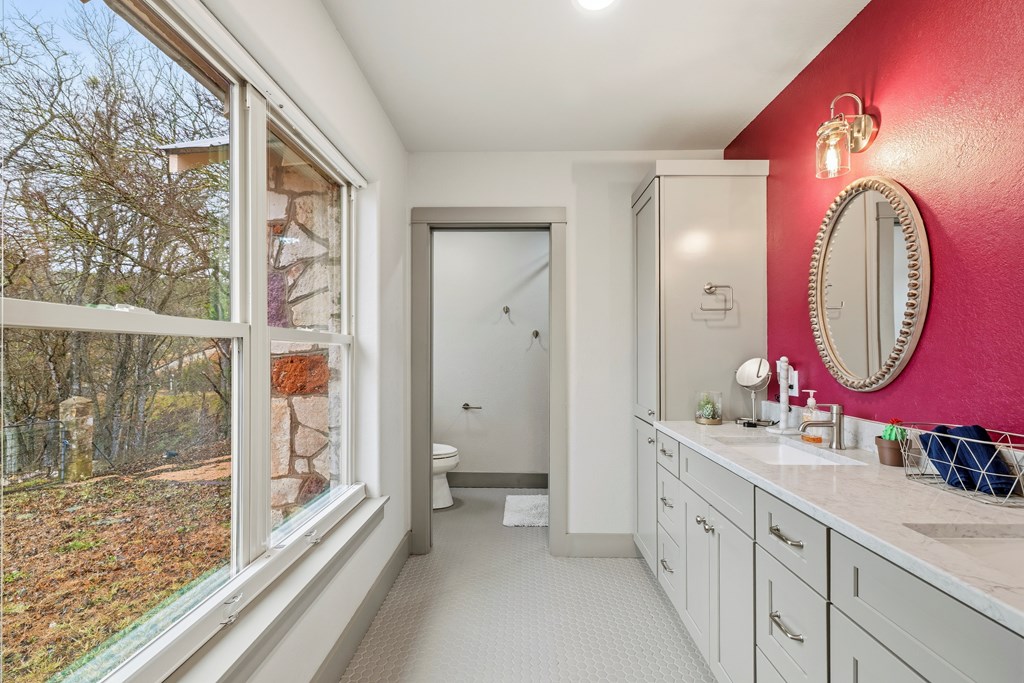 275 Creek Ridge Trail West Mountain Home, TX 78058 - Photo 12 of 26