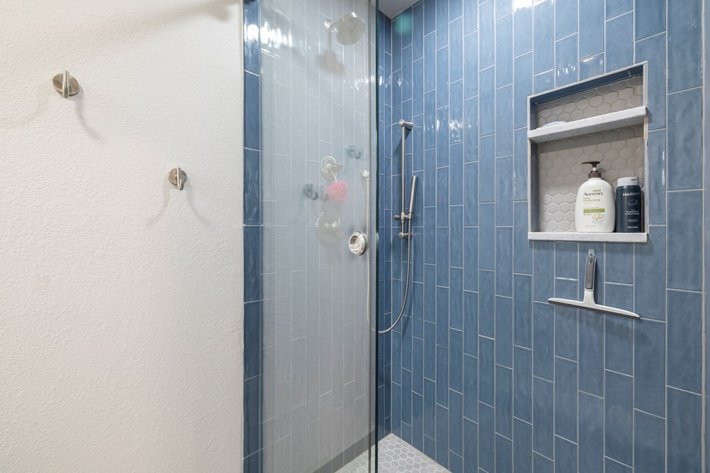 275 Creek Ridge Trail West Mountain Home, TX 78058 - Photo 13 of 26