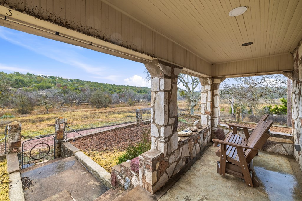 275 Creek Ridge Trail West Mountain Home, TX 78058 - Photo 19 of 26