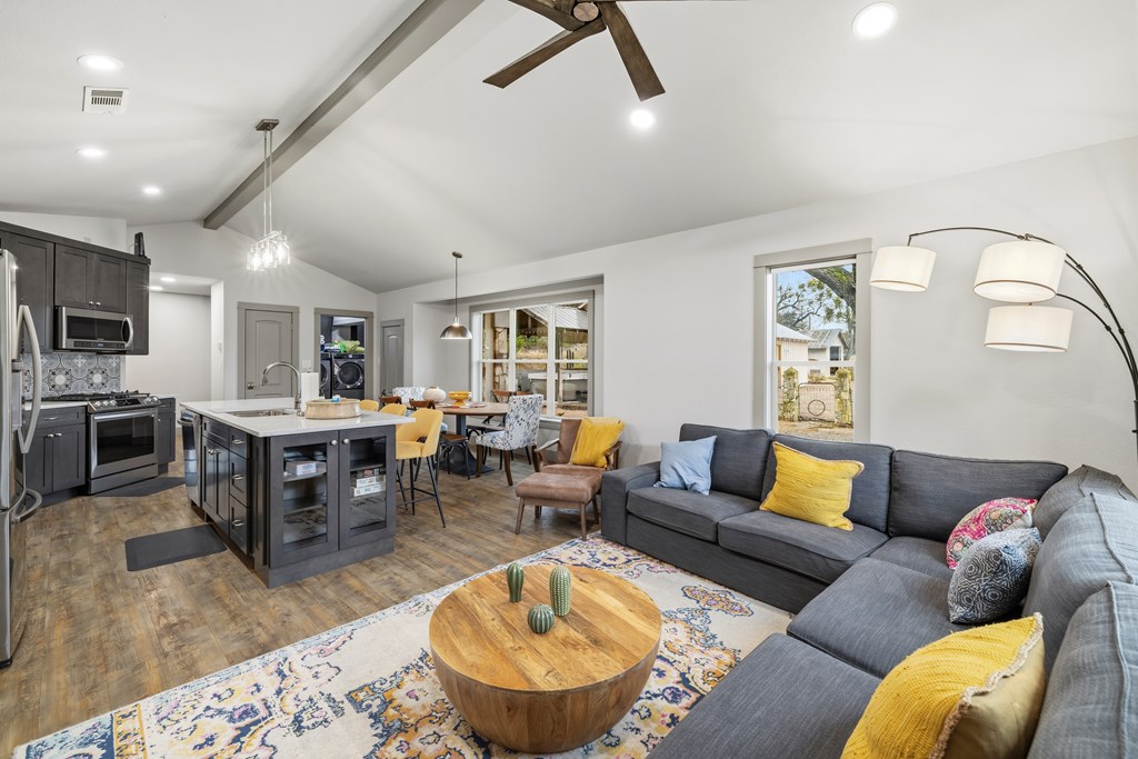 275 Creek Ridge Trail West Mountain Home, TX 78058 - Photo 5 of 26