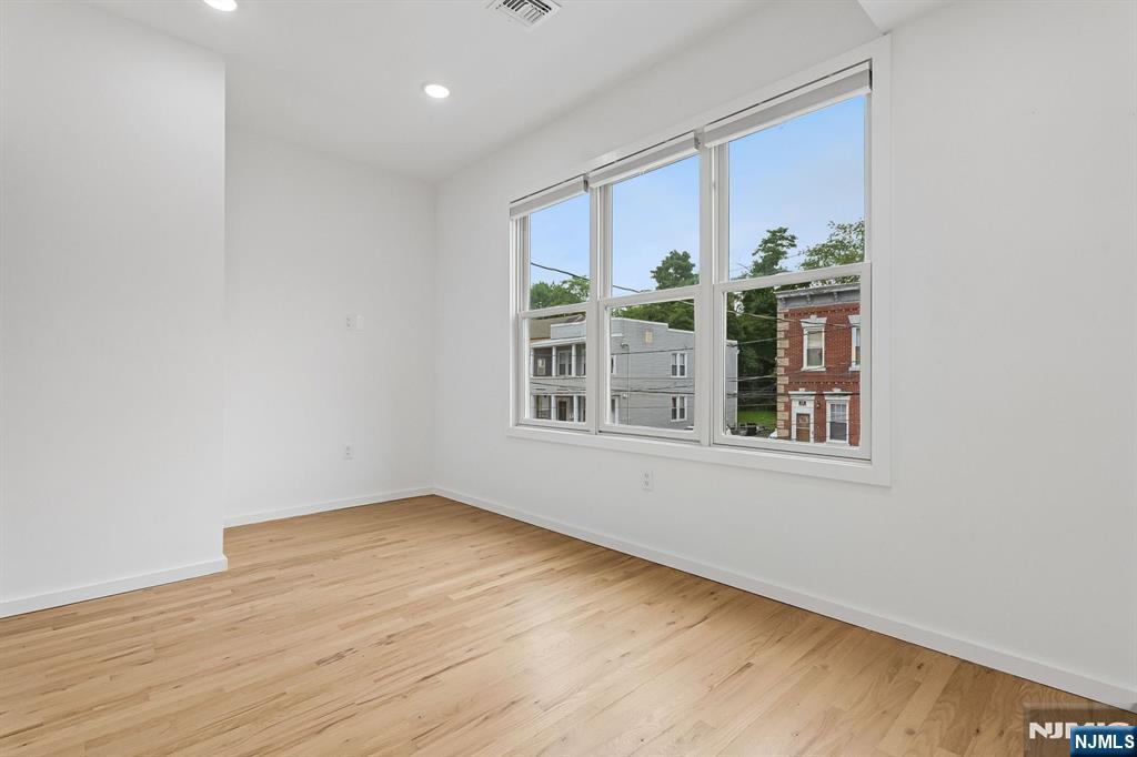 15 Wheeler Street, Unit A Montclair, NJ 07042 - Photo 14 of 26