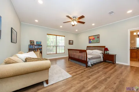 $599,900 | 317 West Woodstone Court, Baton Rouge, LA 70808
