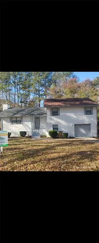 $1,800 | 6941 Vesta Brook Drive, Morrow, GA 30260