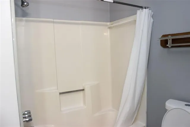 $1,800 | 6941 Vesta Brook Drive, Morrow, GA 30260