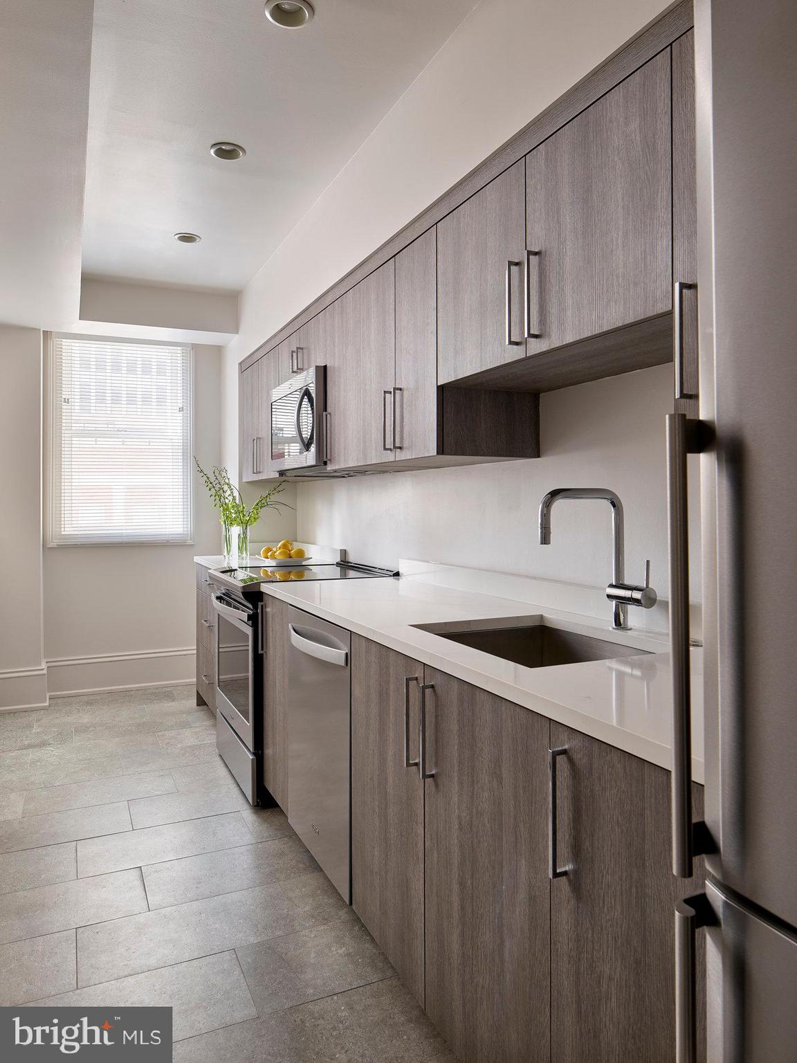 135 South 18th Street, Unit 2BEDPREMIUM Philadelphia, PA 19103 - Photo 5 of 14