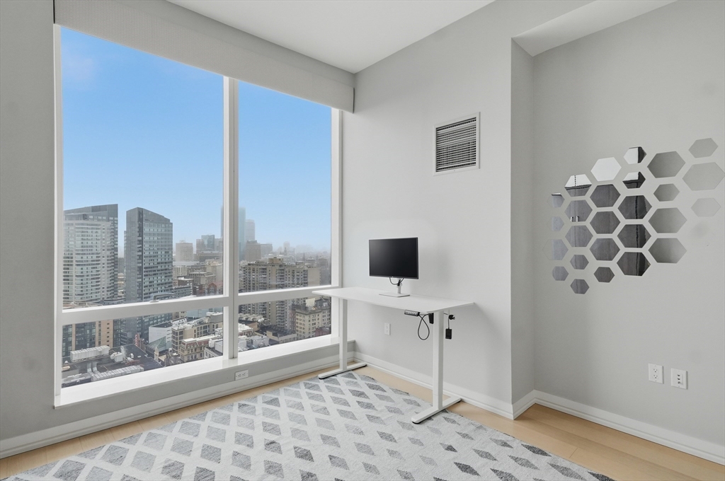 1 Franklin Street, Unit 3401 Boston, MA 02110 - Photo 12 of 32