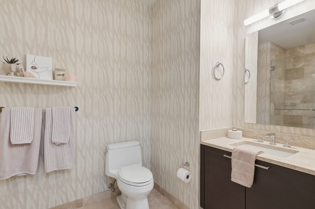 1 Franklin Street, Unit 3401 Boston, MA 02110 - Photo 16 of 32